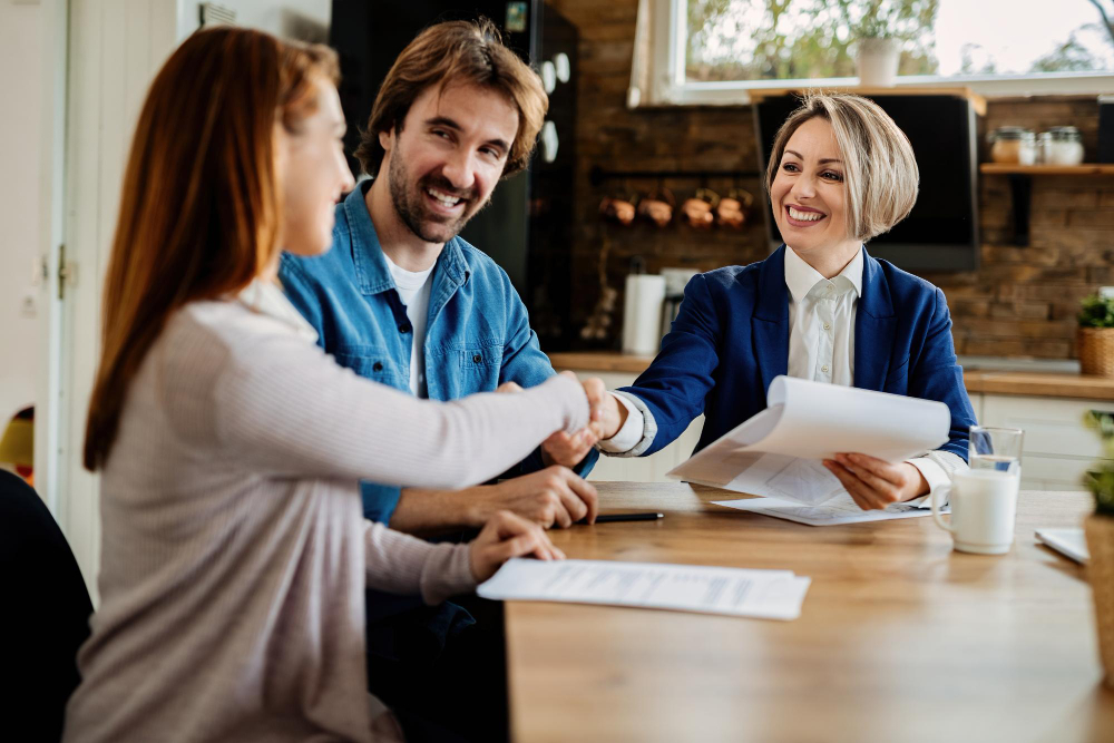 Real Estate Lawyer in Calgary NE / Best Real Estate Lawyer Calgary